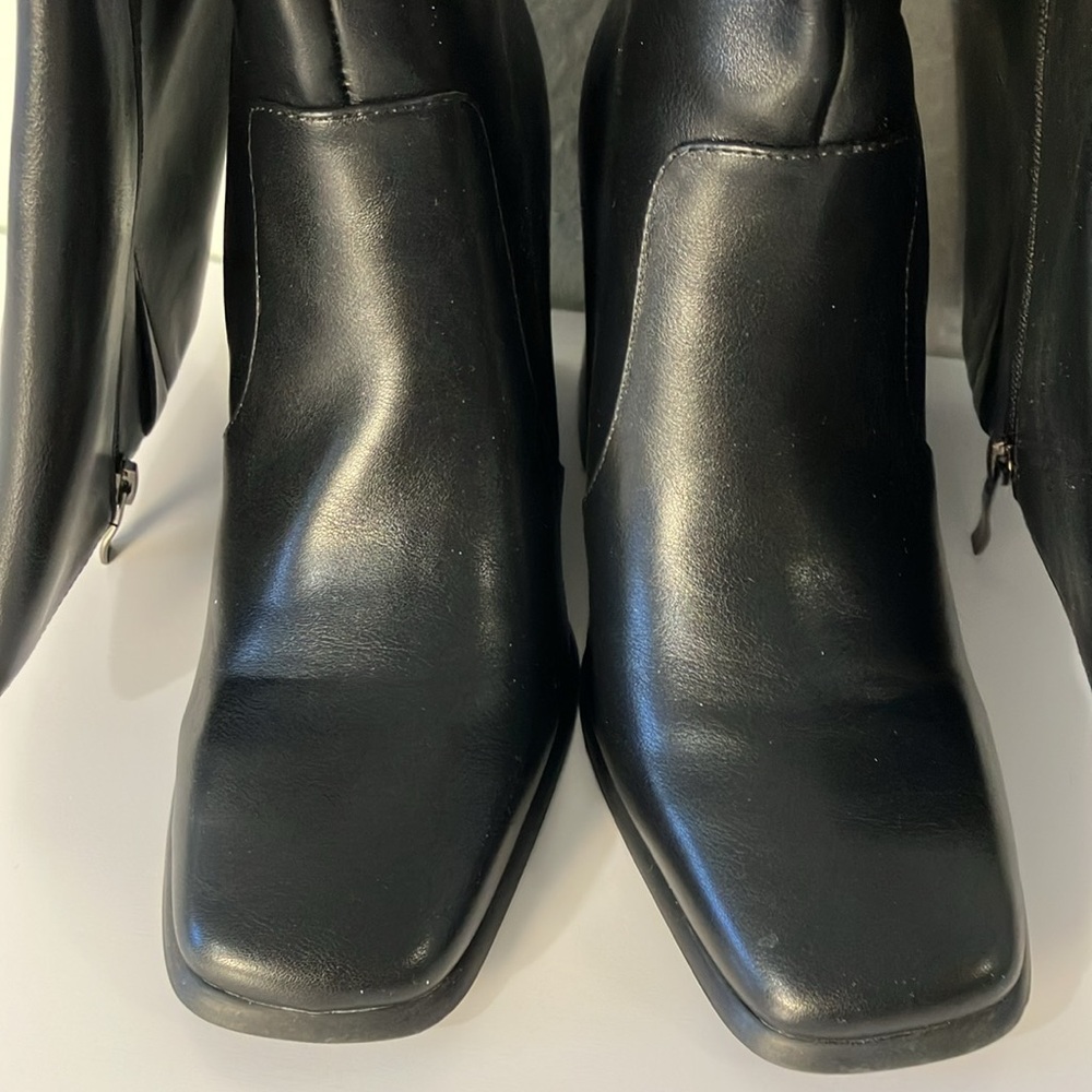 Black knee-high boots - Picture 4 of 7